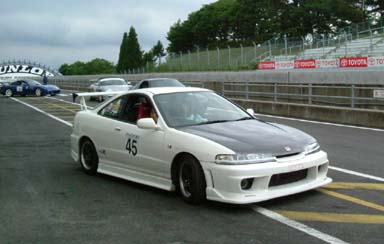 �����񑖍s�J�n